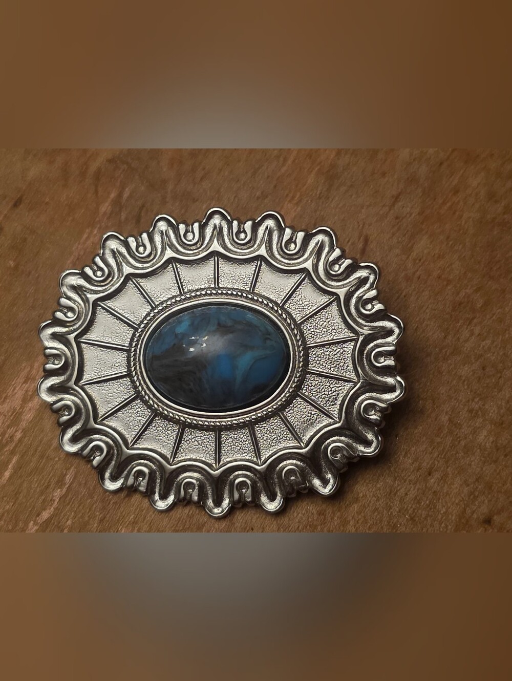 Vintage Western Turqoise Gemstone? Brooch  In Silver-tone